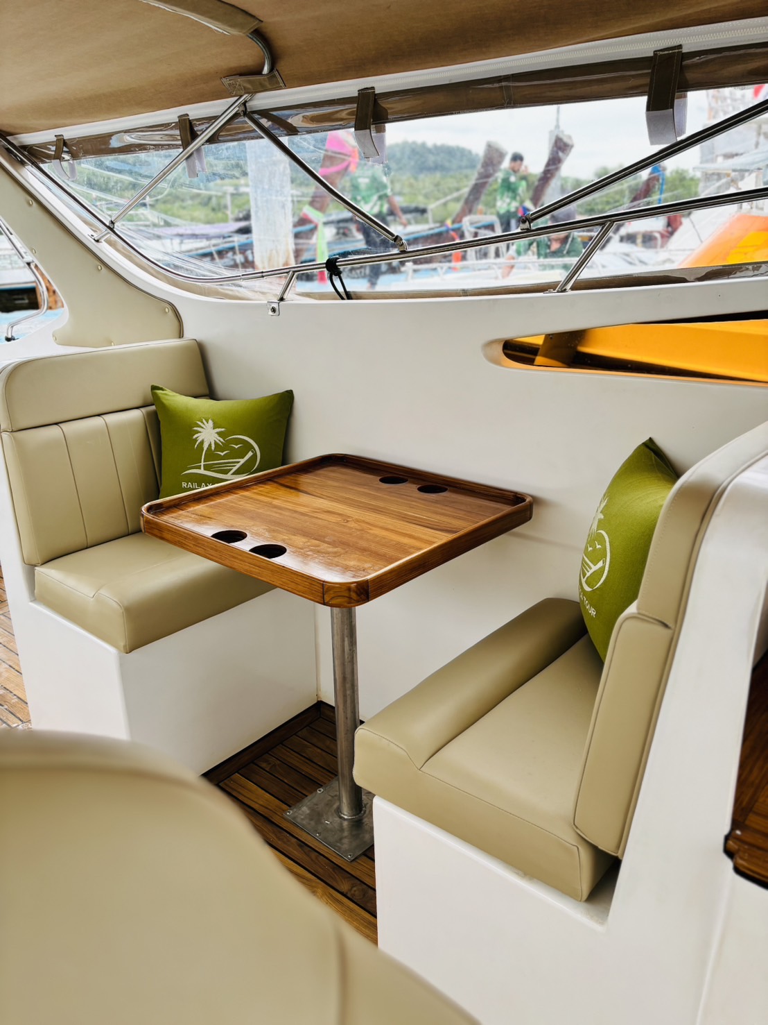 Premium Speedboat01 