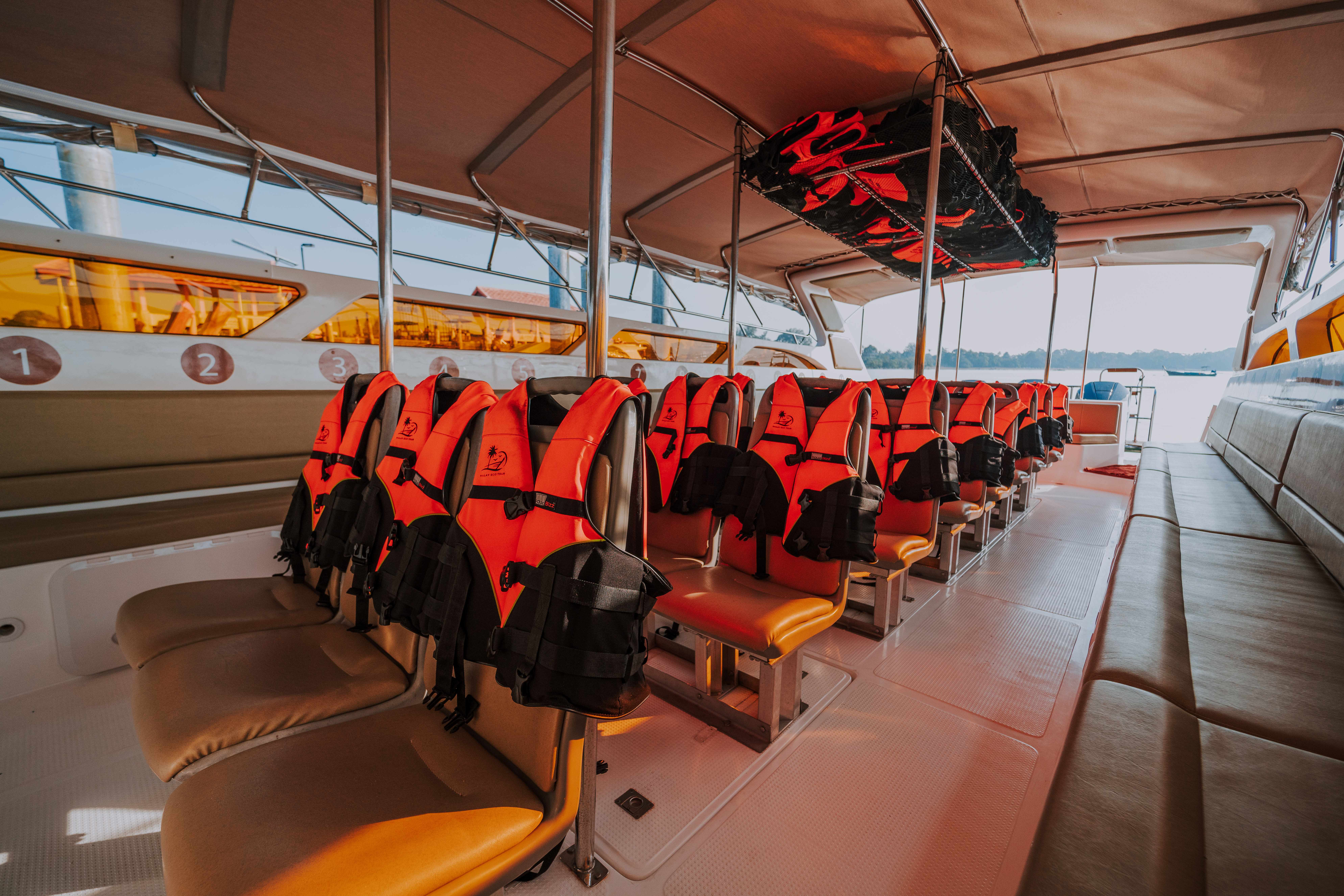 Shuttle Speedboat